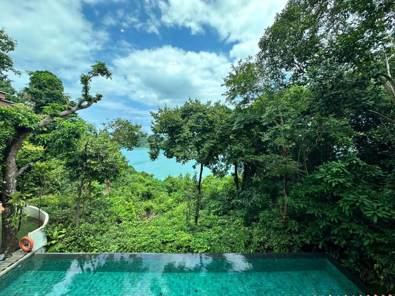 Ambong Pool Villas - Private Pool Pantai Cenang  Extérieur photo