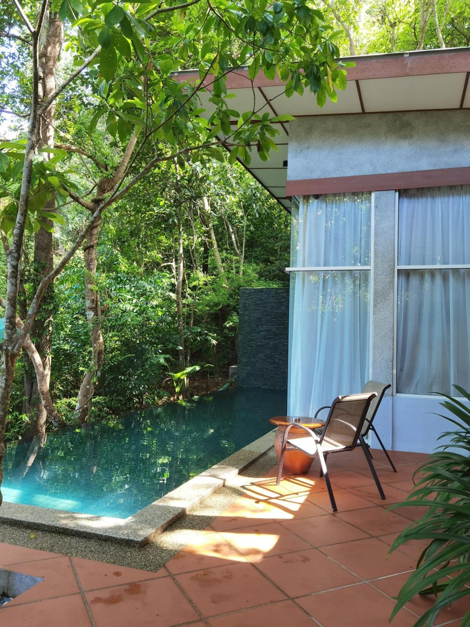 Ambong Pool Villas - Private Pool Pantai Cenang  Extérieur photo